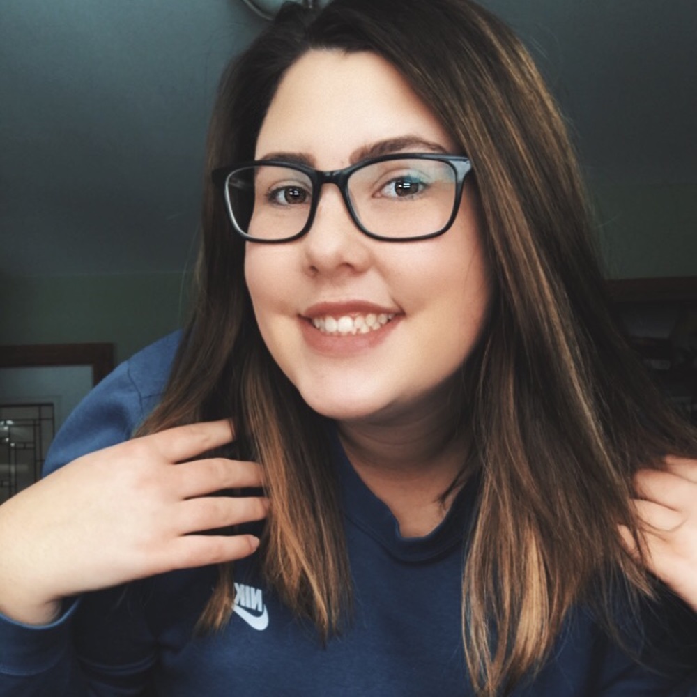 Meet your Posher, Julia
